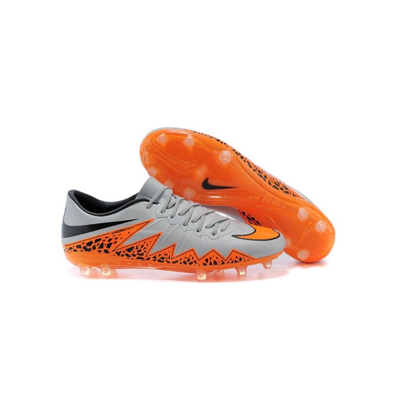 crampon nike noir et orange