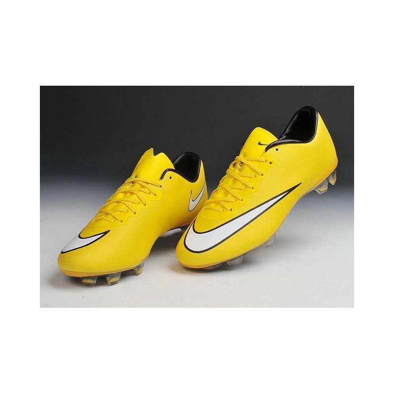 nike crampon 2014