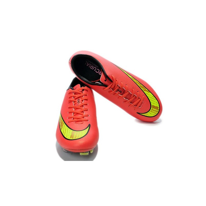 nike mercurial jaune et noir