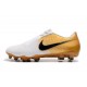 Nike Crampons Nouvelles Phantom Venom Elite FG Blanc Or Noir