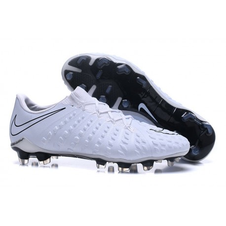 Chaussures de Football pour Hommes Nike Hypervenom Phantom III FG Blanc Noir