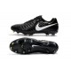 Chaussures pour Hommes Nike Tiempo Legend VII FG Noir Blanc