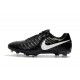 Chaussures pour Hommes Nike Tiempo Legend VII FG Noir Blanc