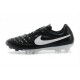 Chaussure de Football Nike Tiempo Legend V FG Pas Cher Noir Blanc